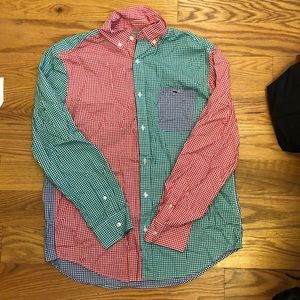 Vineyard Vines Button Up Shirt